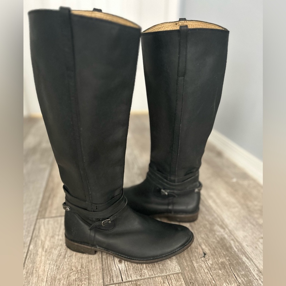 Frye Shirley Riding Plate Boot  size 8.5 Black